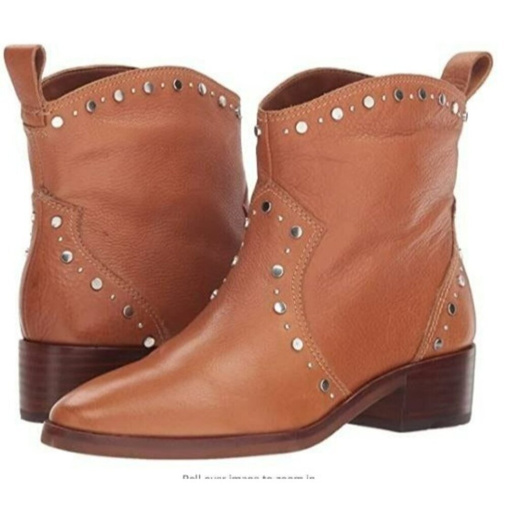 Dolce Vita Tobin Leather Studded Bootie Sz 8.5 NIB